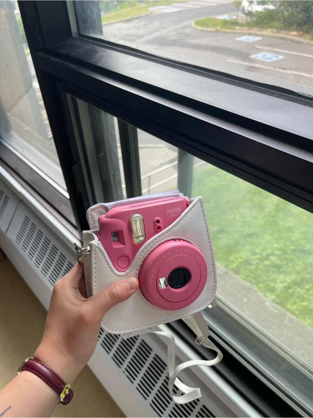 Instax mini 9 Instant Camera - Pink - Picture 4 of 4